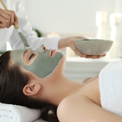 woman-receiving-beauty-treatment-skin-care_144627-42441 (1)